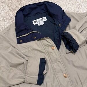 80s Vintage Columbia Sportswear Utility Jacket | Khaki & Navy | XL